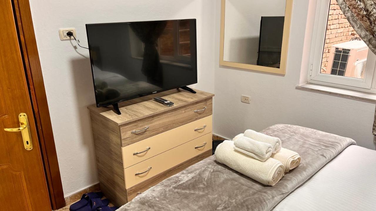 Driteza Hotel Korce Ngoại thất bức ảnh